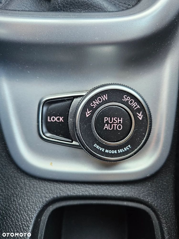 Suzuki Vitara 1.6 DDiS (4x4) Allgrip Comfort+ - 24