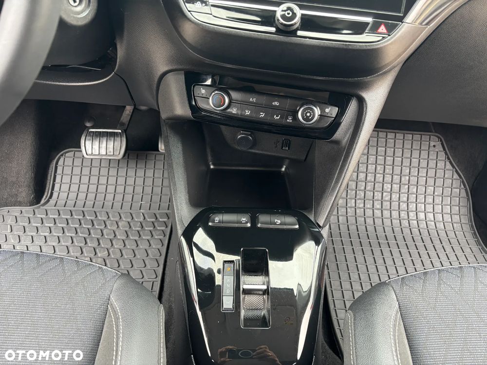 Opel Corsa - 19