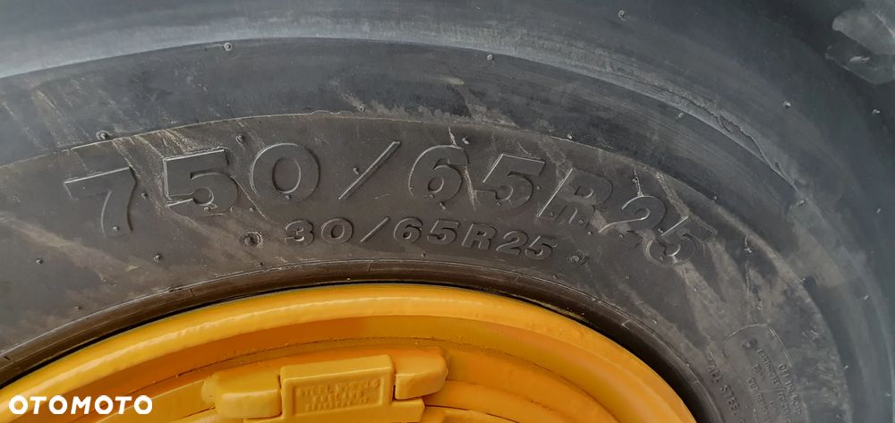 Volvo A30G - 16