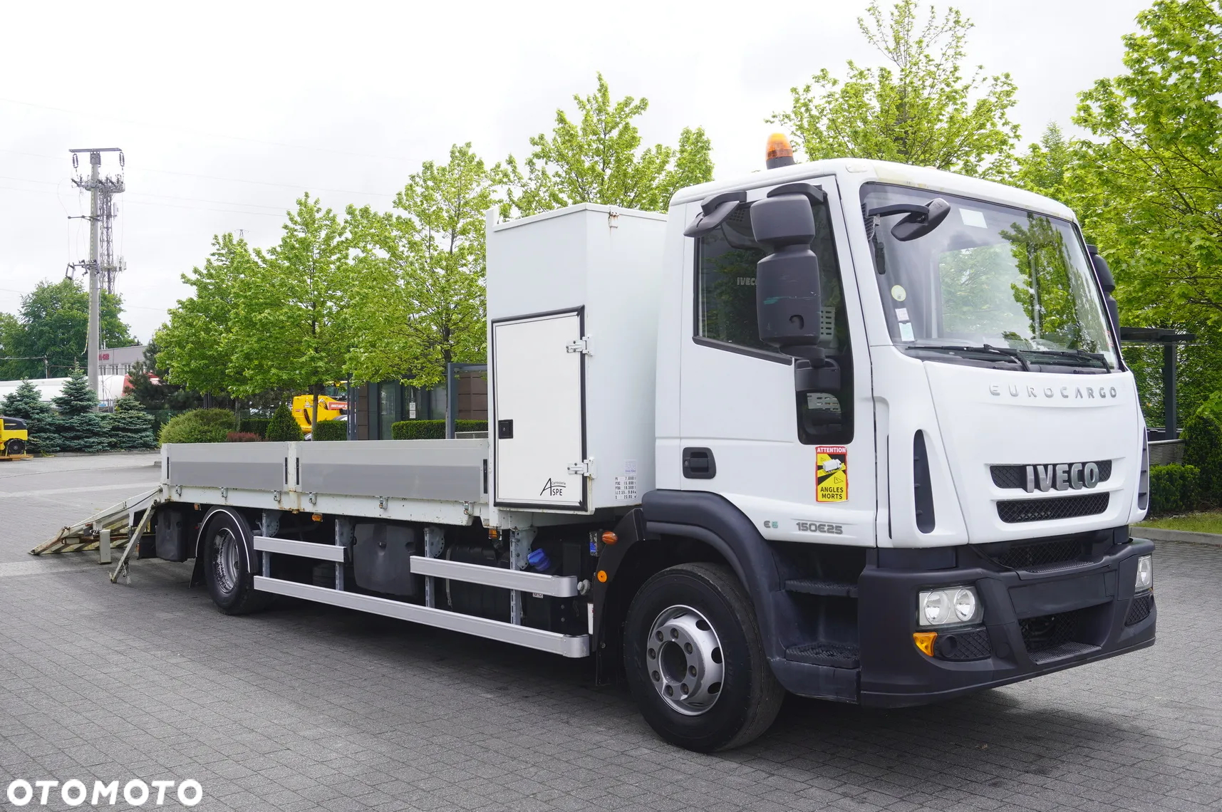 Iveco Eurocargo 150 E25 / 90 tys. km!!! / Laweta - 2