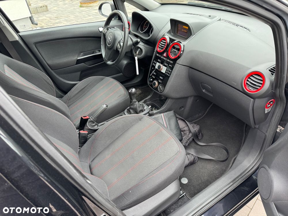 Opel Corsa - 11