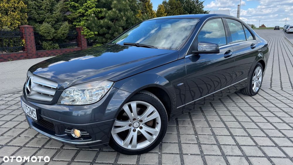 Mercedes-Benz Klasa C 180 CGI Automatik BlueEFFICIENCY Avantgarde - 1