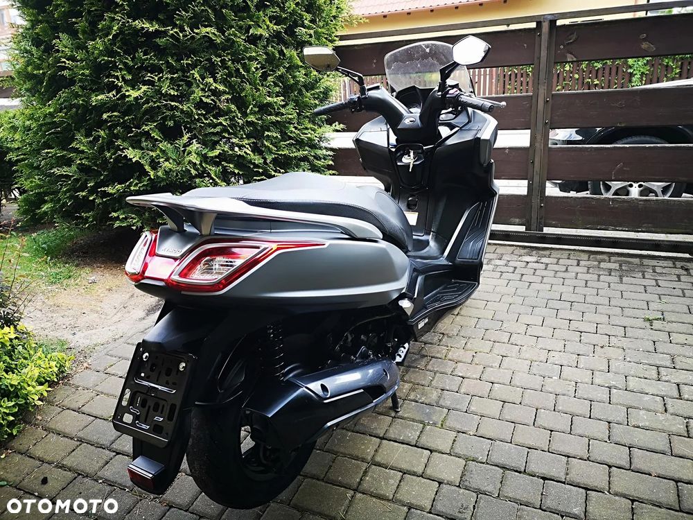 Kymco Downtown - 16