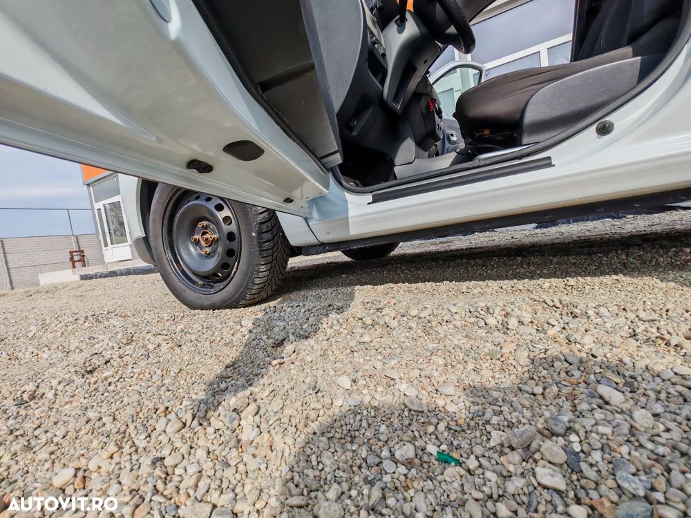 Dacia Lodgy 1.6 Ambiance - 39