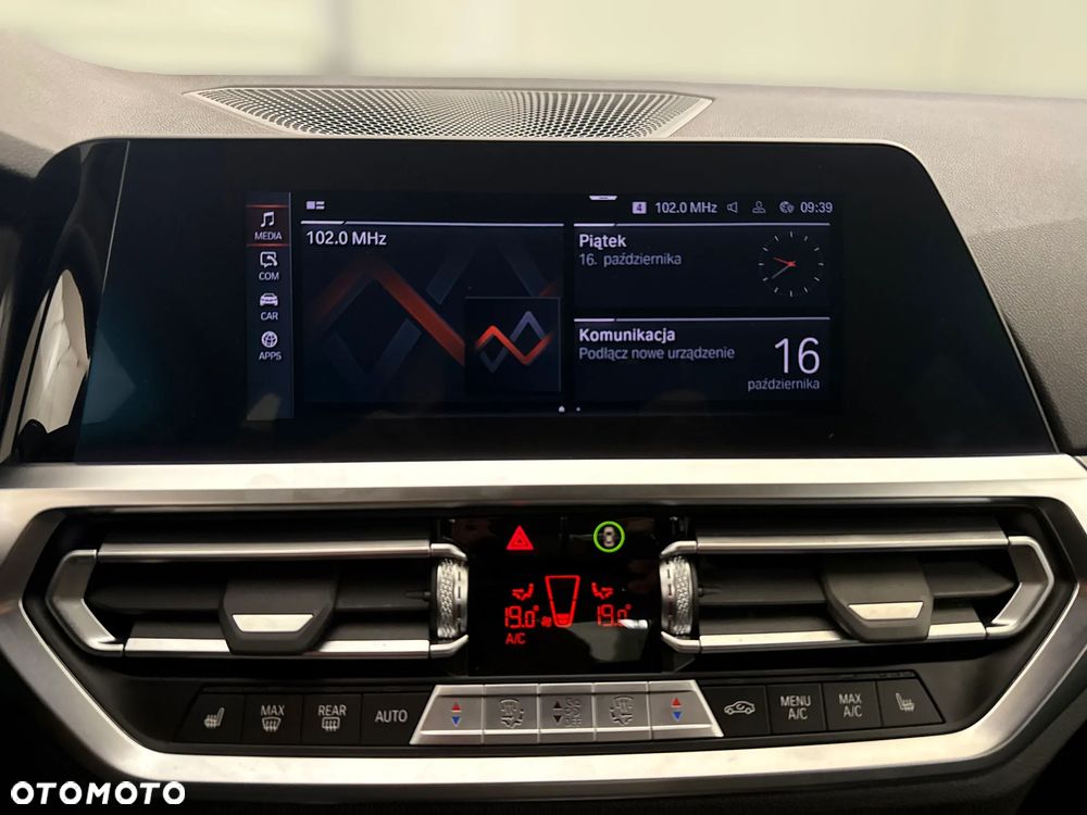 BMW Seria 3 2021