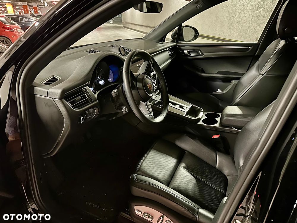 Porsche Macan - 17