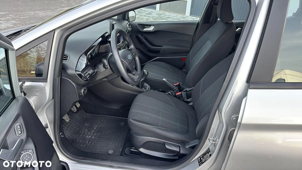 Ford Fiesta 1.1 Trend - 11