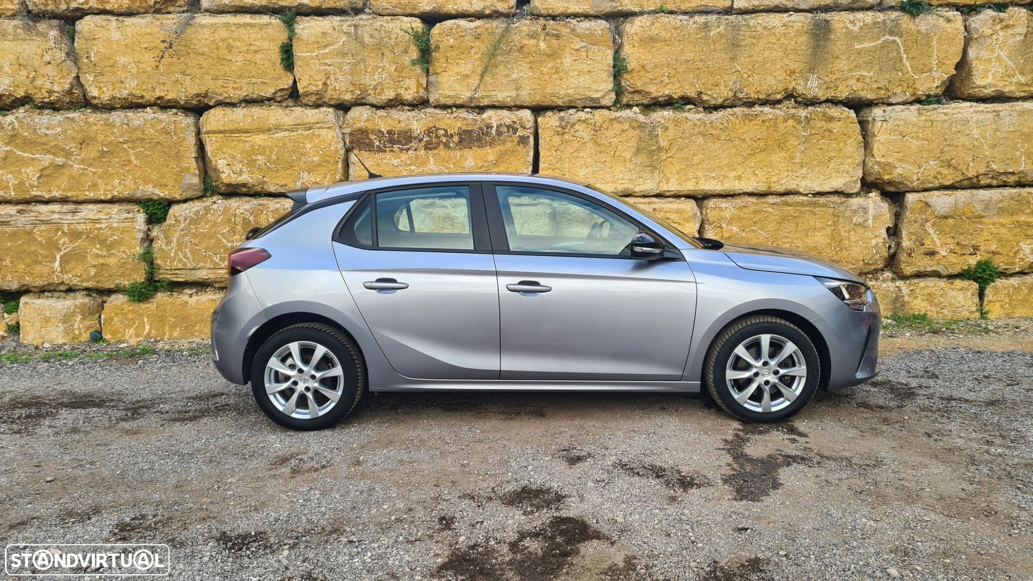 Opel Corsa 1.5 D Business Edition - 4