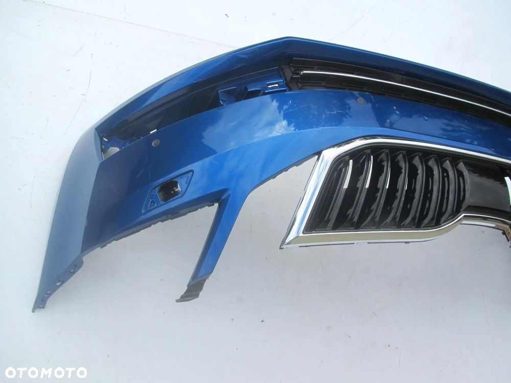 SKODA OCTAVIA 3 III Lift 2017 - 2021 zderzak OE - 6