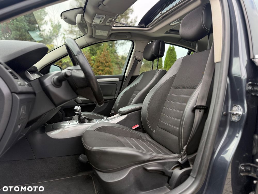 Renault Laguna - 9
