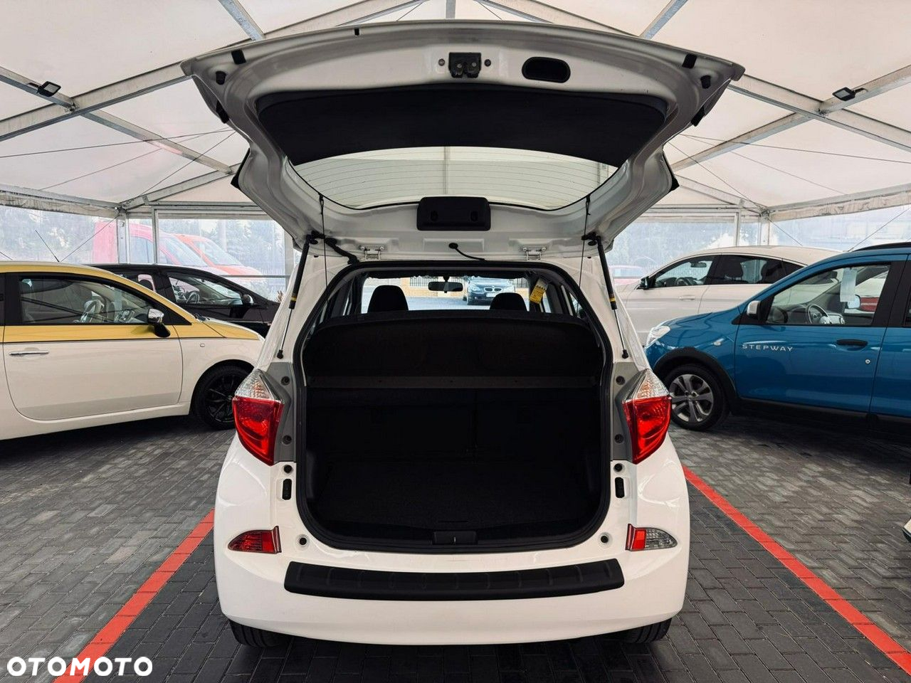 Toyota Verso S - 20