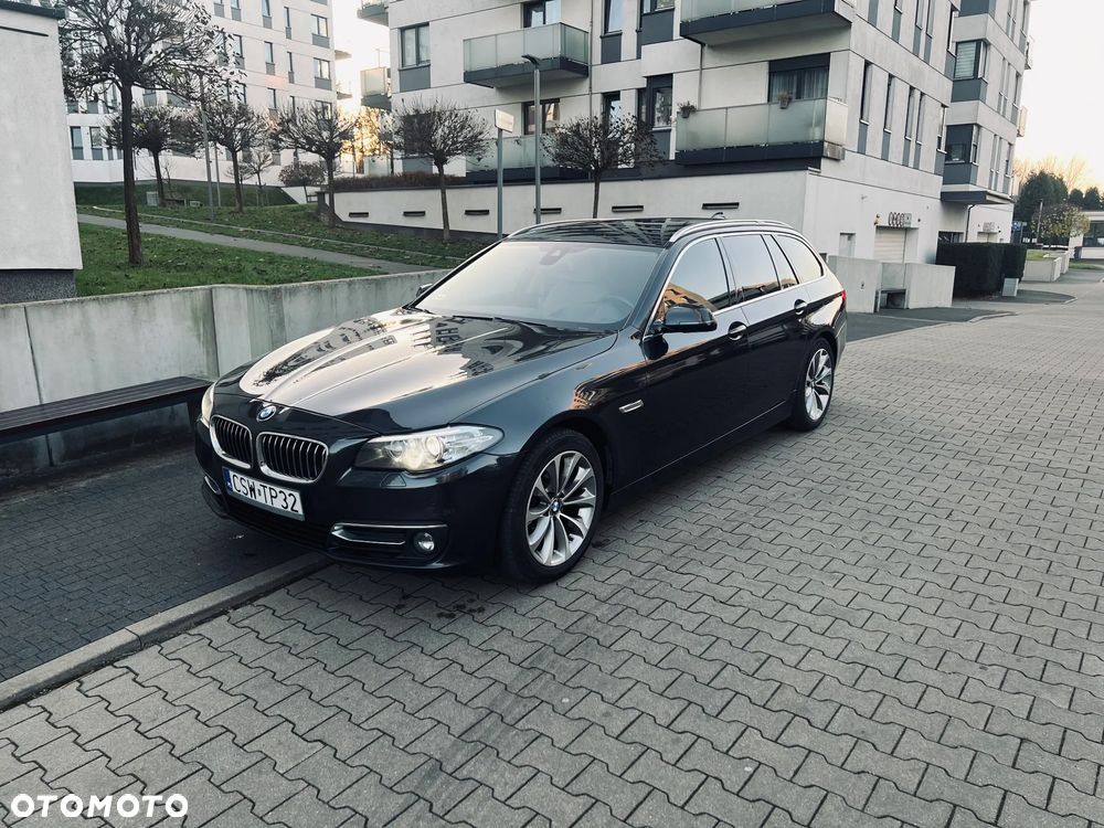 BMW Seria 5 520d Luxury Line - 1