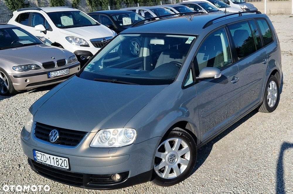 Volkswagen Touran 2.0 TDI Q-Line - 26