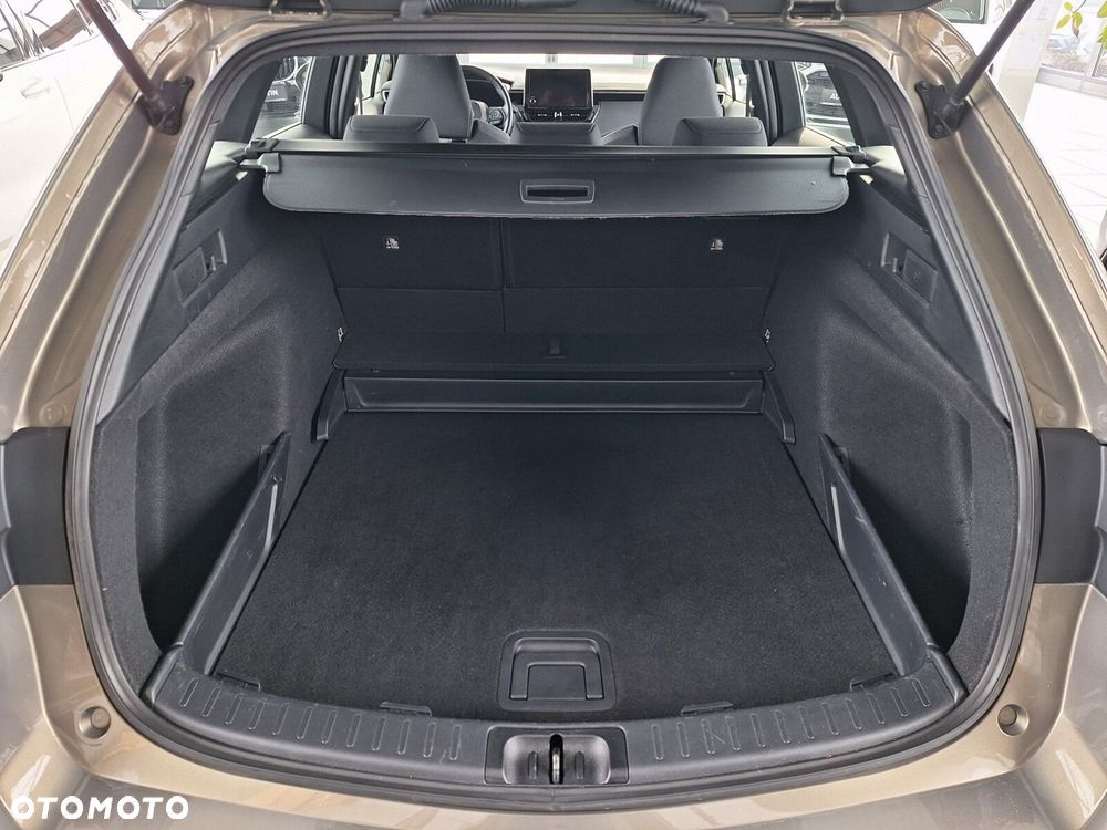 Toyota Corolla 1.8 Hybrid Comfort - 16