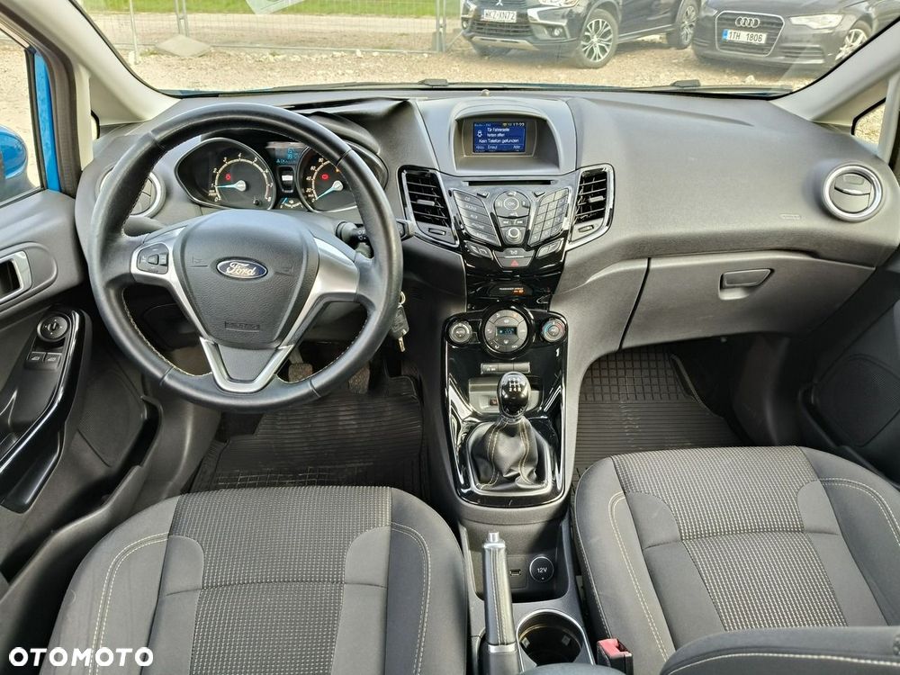 Ford Fiesta 1.0 EcoBoost Titanium - 13