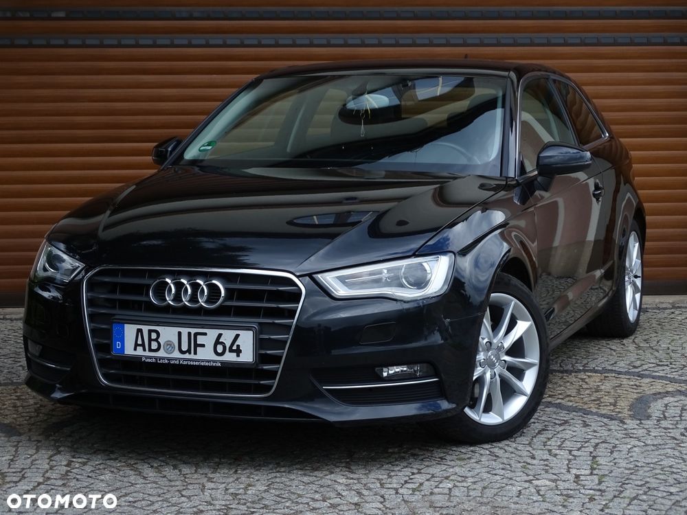 Audi A3 3-drzwiowe 1.4 TFSI S line Sportpaket - 2