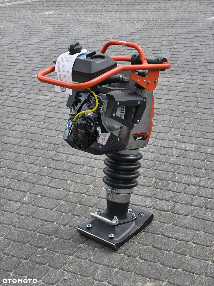 Bobcat R60 Power - 3