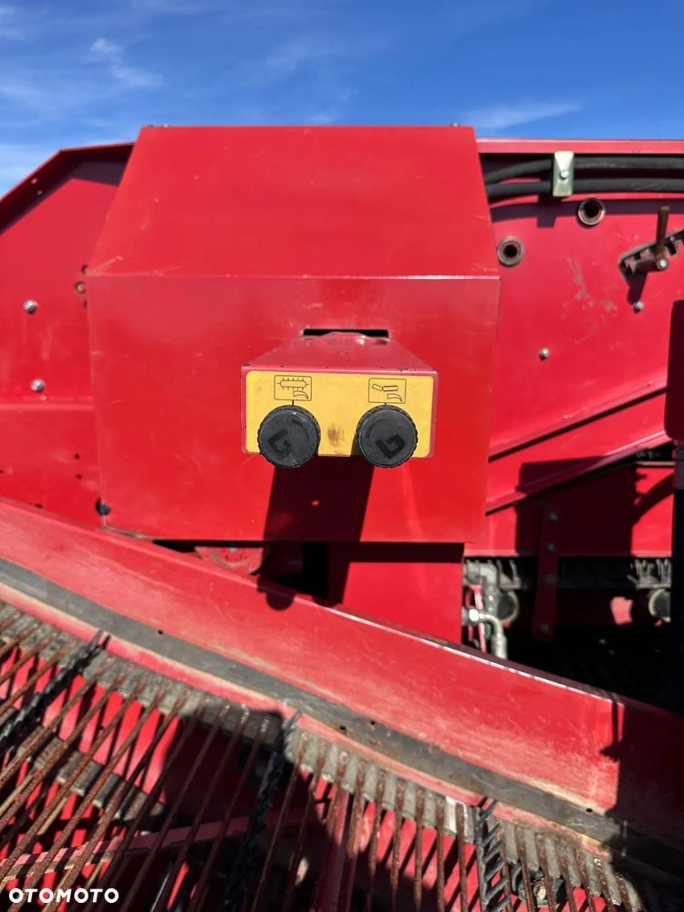 Kverneland Underhaug UN5640 - 15