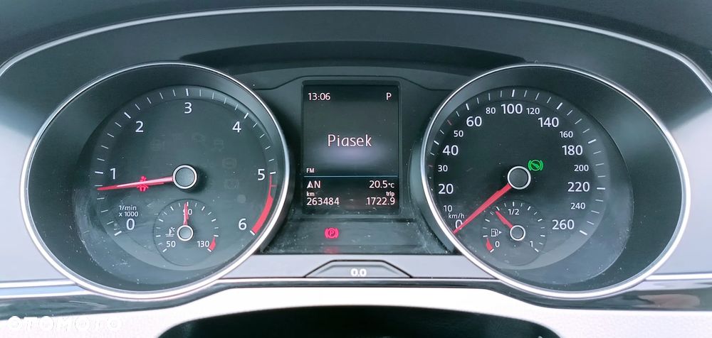 Volkswagen Passat 2.0 TDI BMT Highline DSG - 28