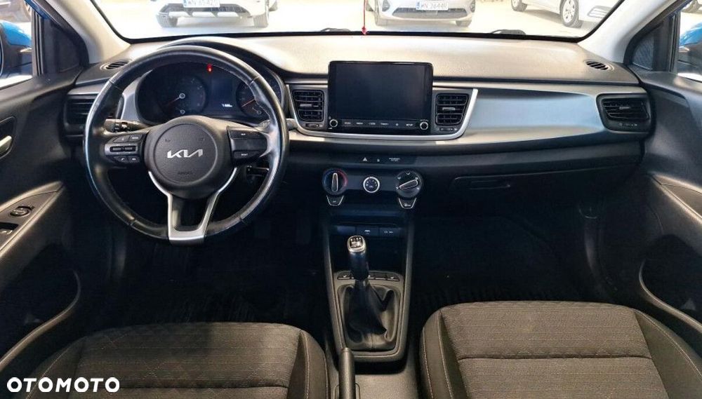 Kia Rio - 3