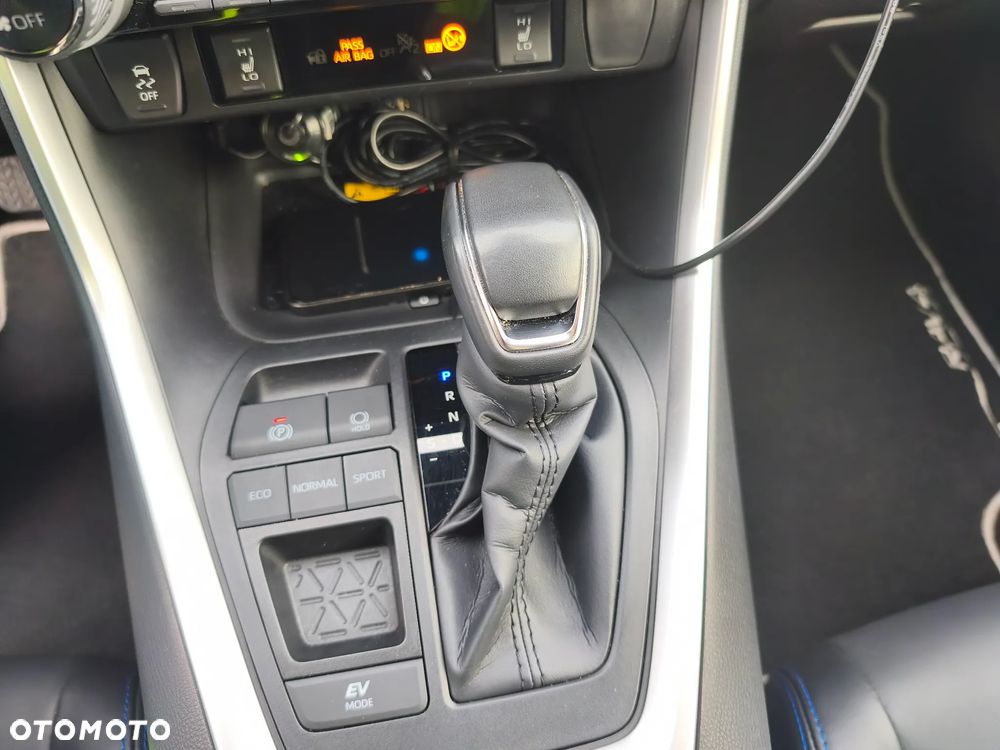 Toyota RAV4 2.5 Hybrid Selection 4x2 - 23
