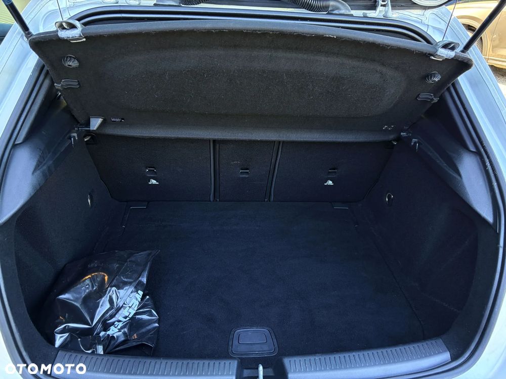 Mercedes-Benz Klasa A 180 d 7G-DCT Edition 1 - 38