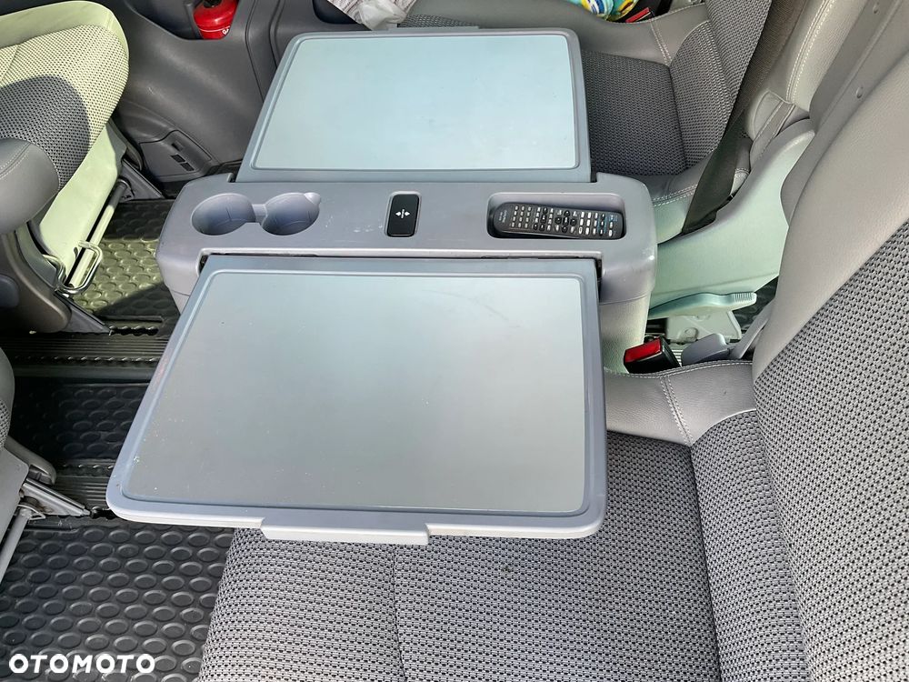 Mercedes-Benz Viano 2.8 CDI Trend (d³ugi) - 10