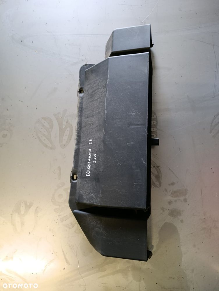 Osłona wlotu powietrza 98418605 IVECO EUROCARGO EURO 6 - 1