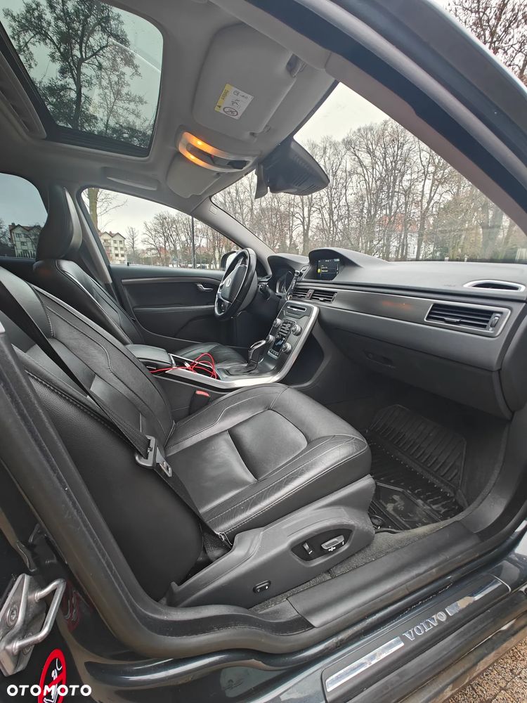 Volvo V70 D4 Geartronic Summum - 20