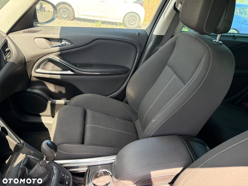 Opel Zafira 2.0 D (CDTI ecoFLEX) Start/Stop Edition - 24