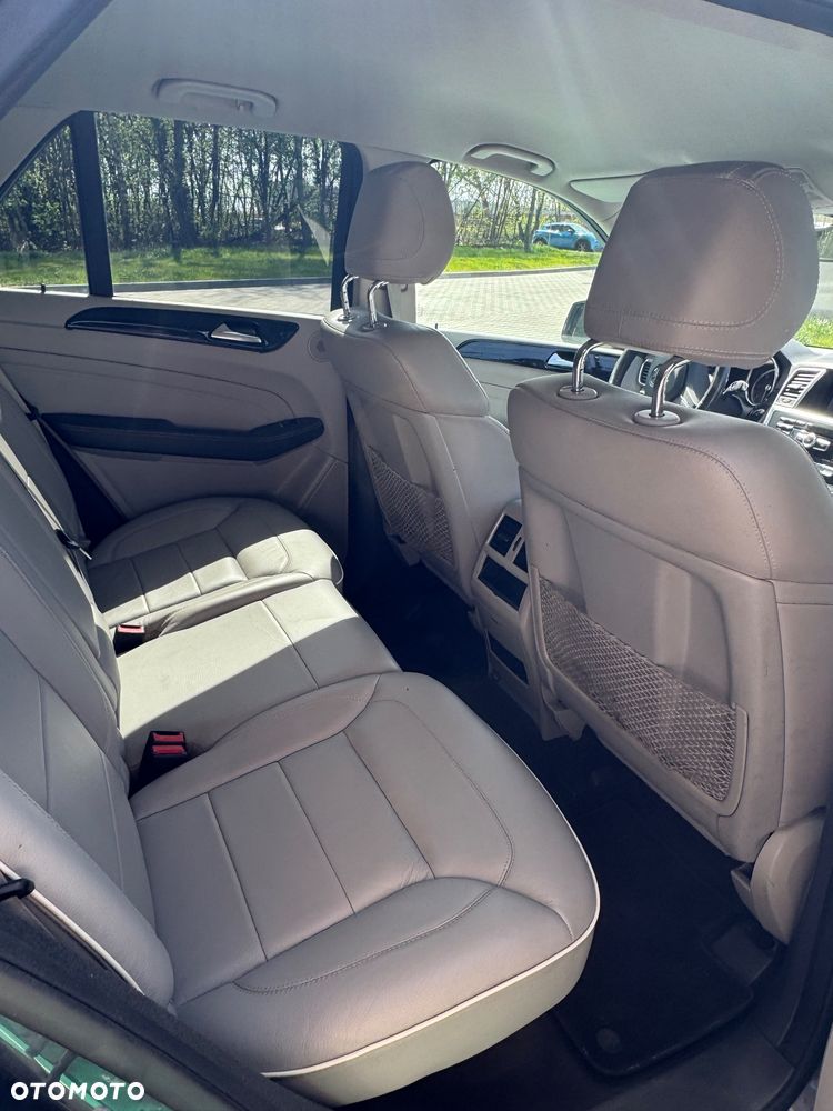 Mercedes-Benz ML 350 BlueTEC 4MATIC 7G-TRONIC Edition 1 - 10