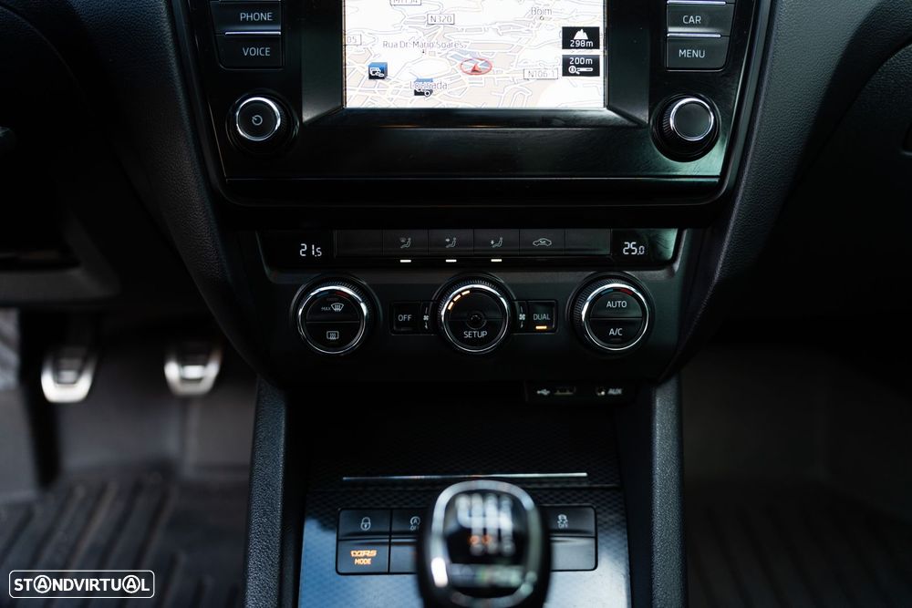 Skoda Octavia Break 2.0 TDI RS - 17