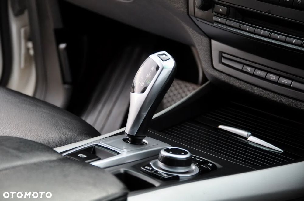 BMW X5 - 32