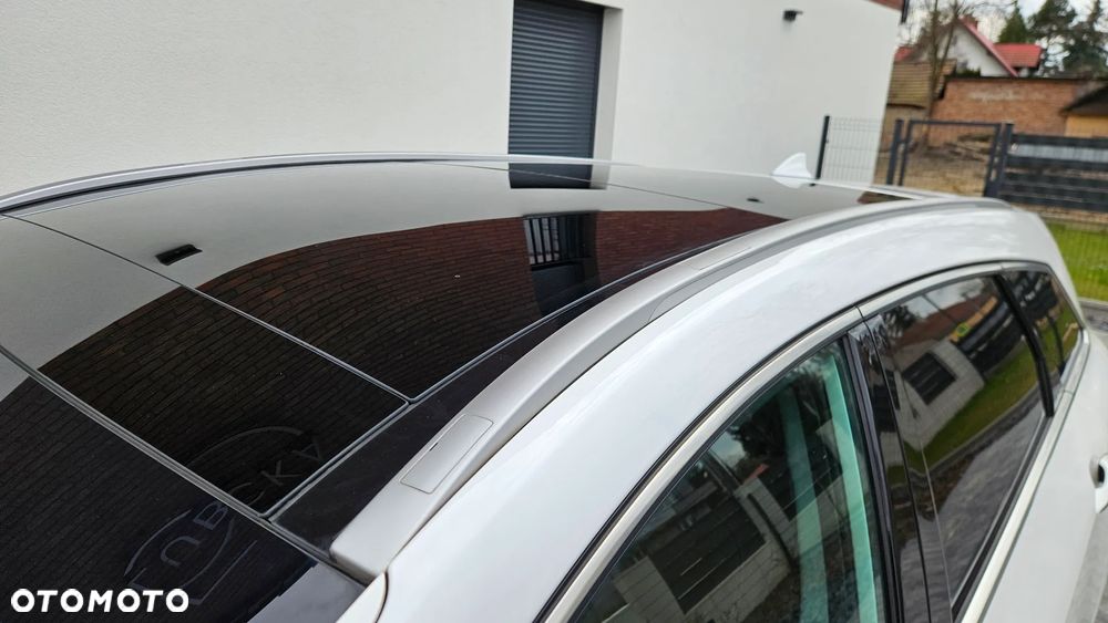 Hyundai i40 Kombi 2.0 Automatik Premium - 29