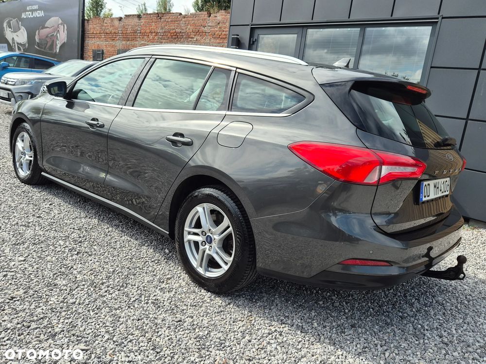 Ford Focus 1.5 TDCi DPF Start-Stopp-System Business - 10