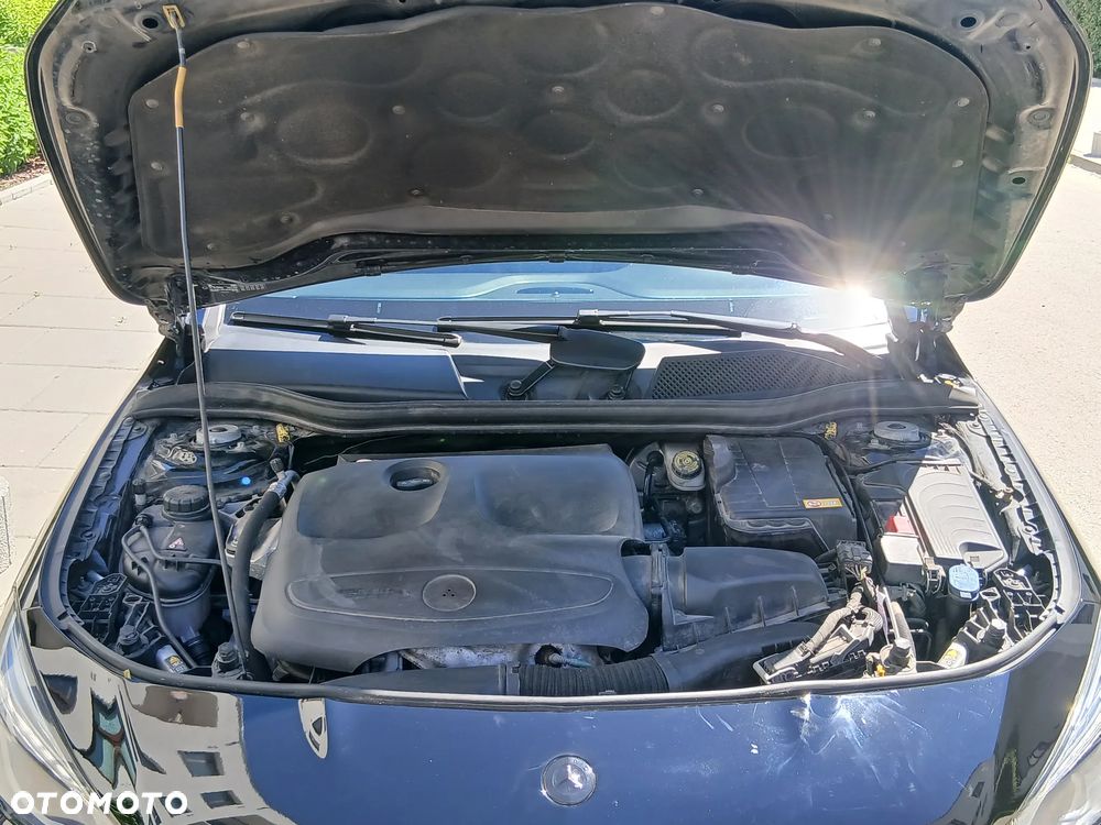 Mercedes-Benz CLA - 14
