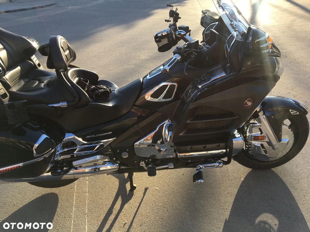 Honda GL - 7