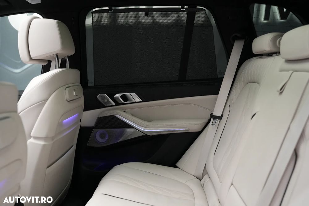 BMW X5 M M60i xDrive AT MHEV - 21