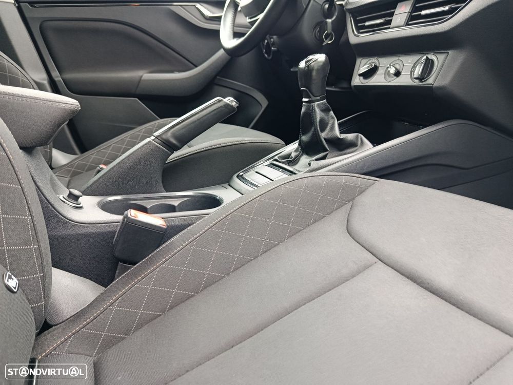 Skoda Scala 1.0 TSI Style - 32