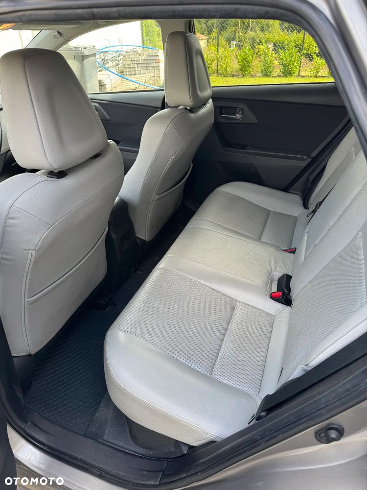 Toyota Auris Hybrid 135 Prestige - 5