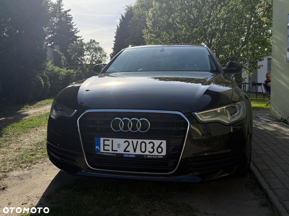 Audi A6 Avant - 1