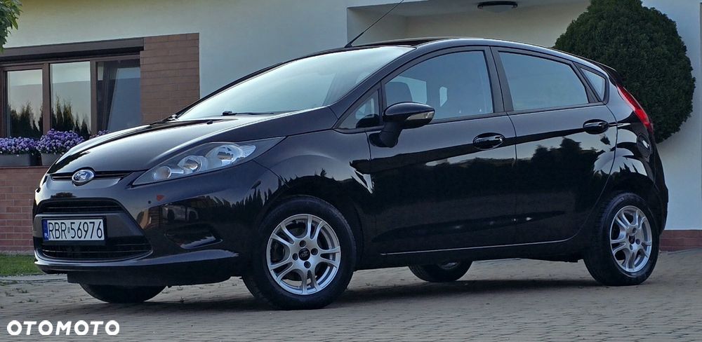 Ford Fiesta 1.4 Champions Edition - 3