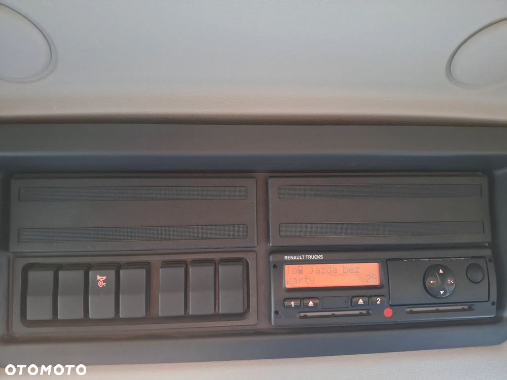 Renault D26 Śmieciarka FAUN Environnement VR5 LEV Euro 6 2014r 3 Osie Segregacja Odpady - 28