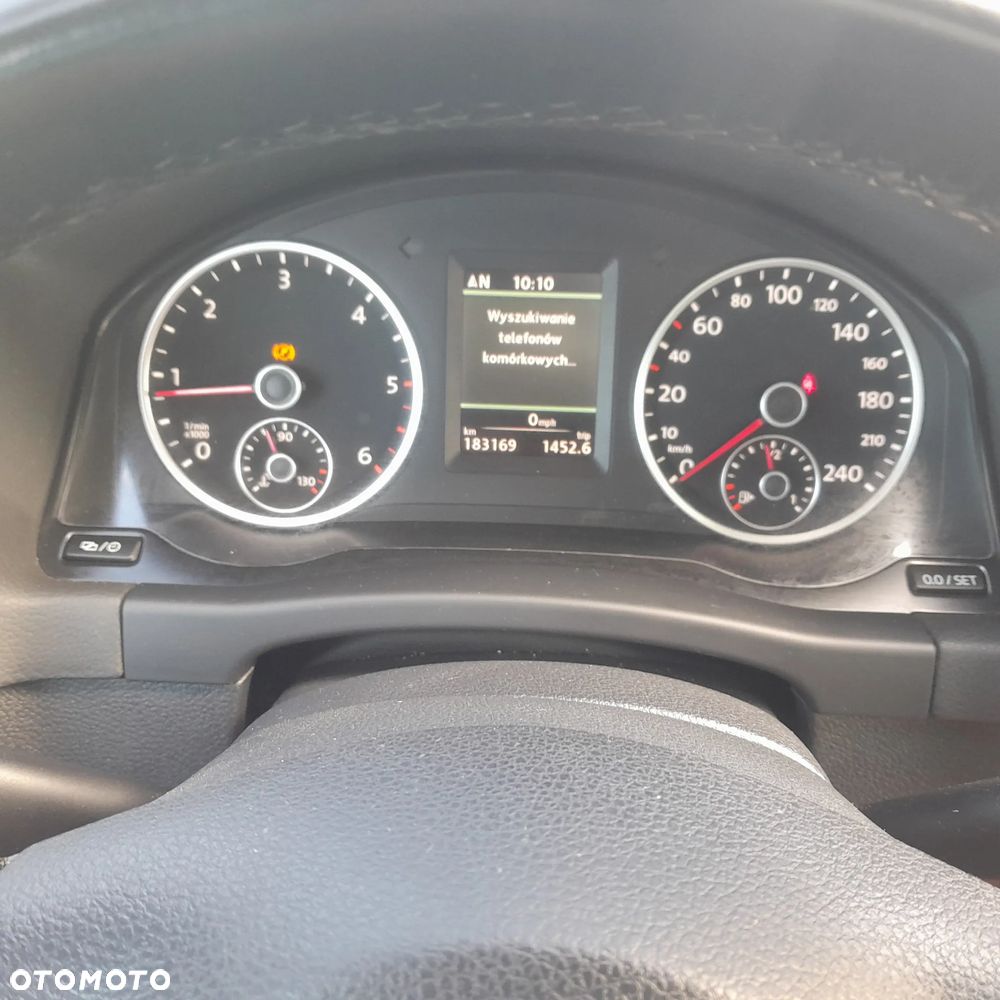 Volkswagen Tiguan - 10