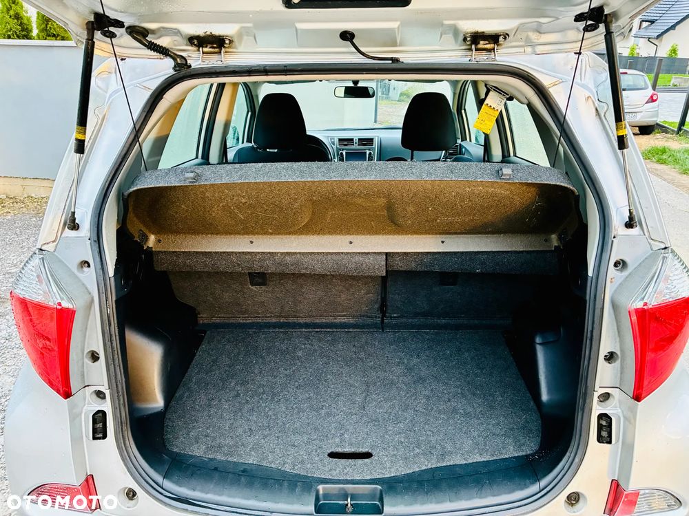 Toyota Verso S 1.33 Life - 11