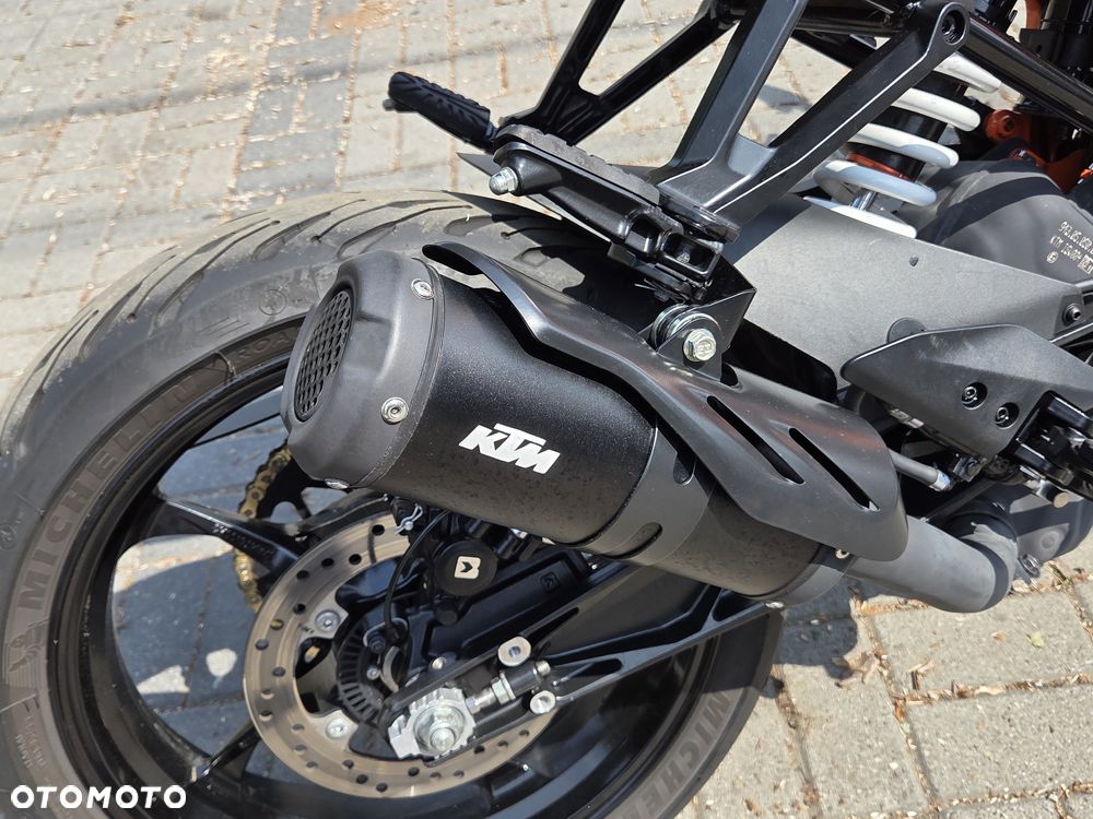 KTM RC 125 - 6