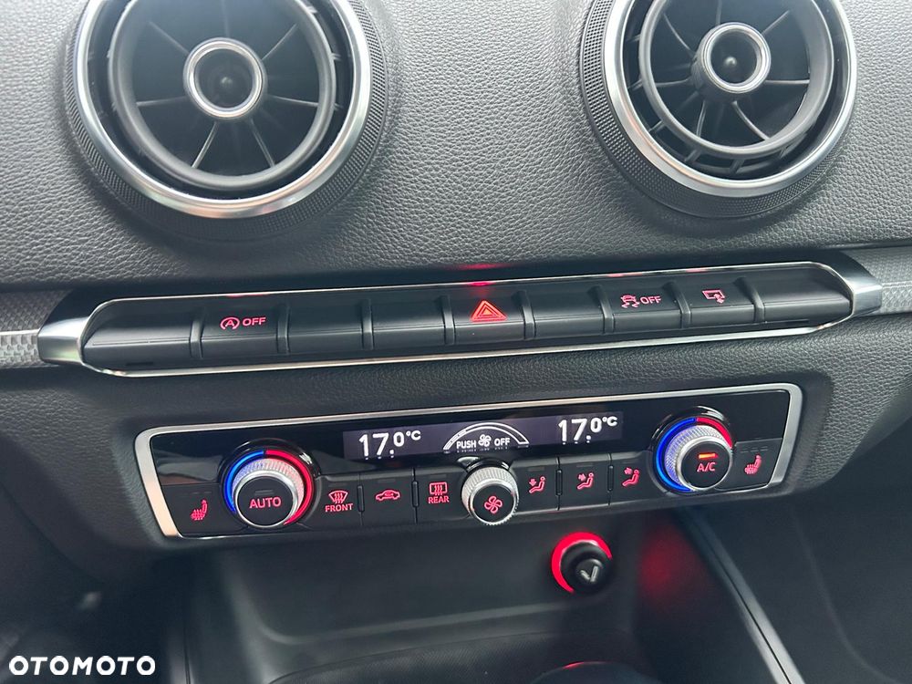 Audi A3 Sportback 1.4 TFSI cylinder on demand S tronic Ambiente - 31