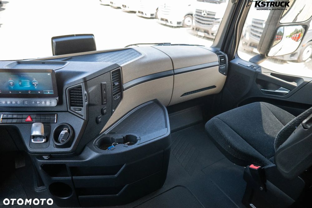 Mercedes-Benz Actros L - 33