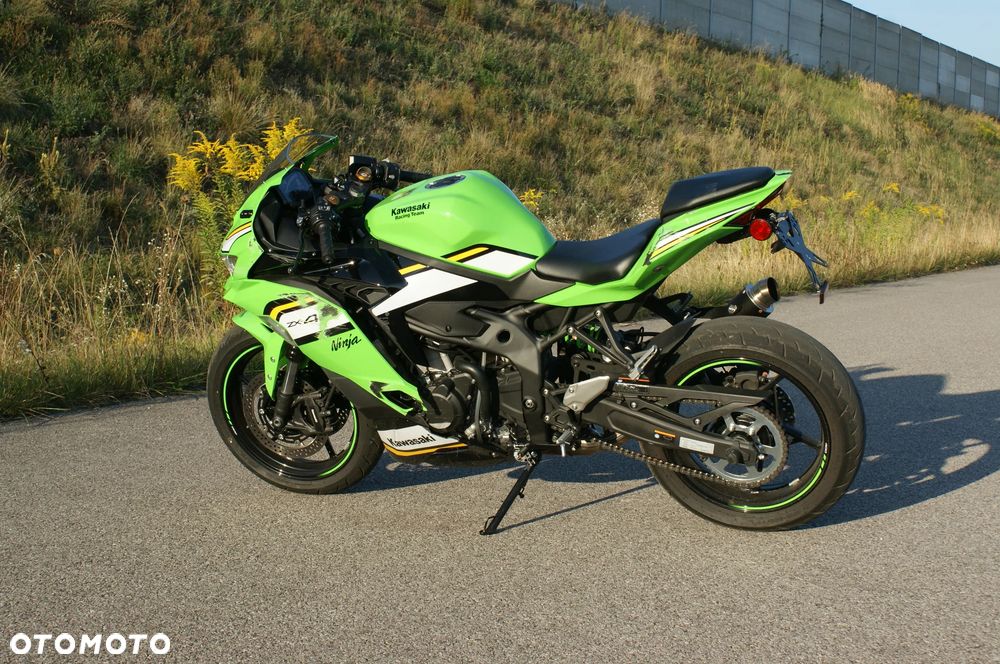 Kawasaki Ninja 400 - 11