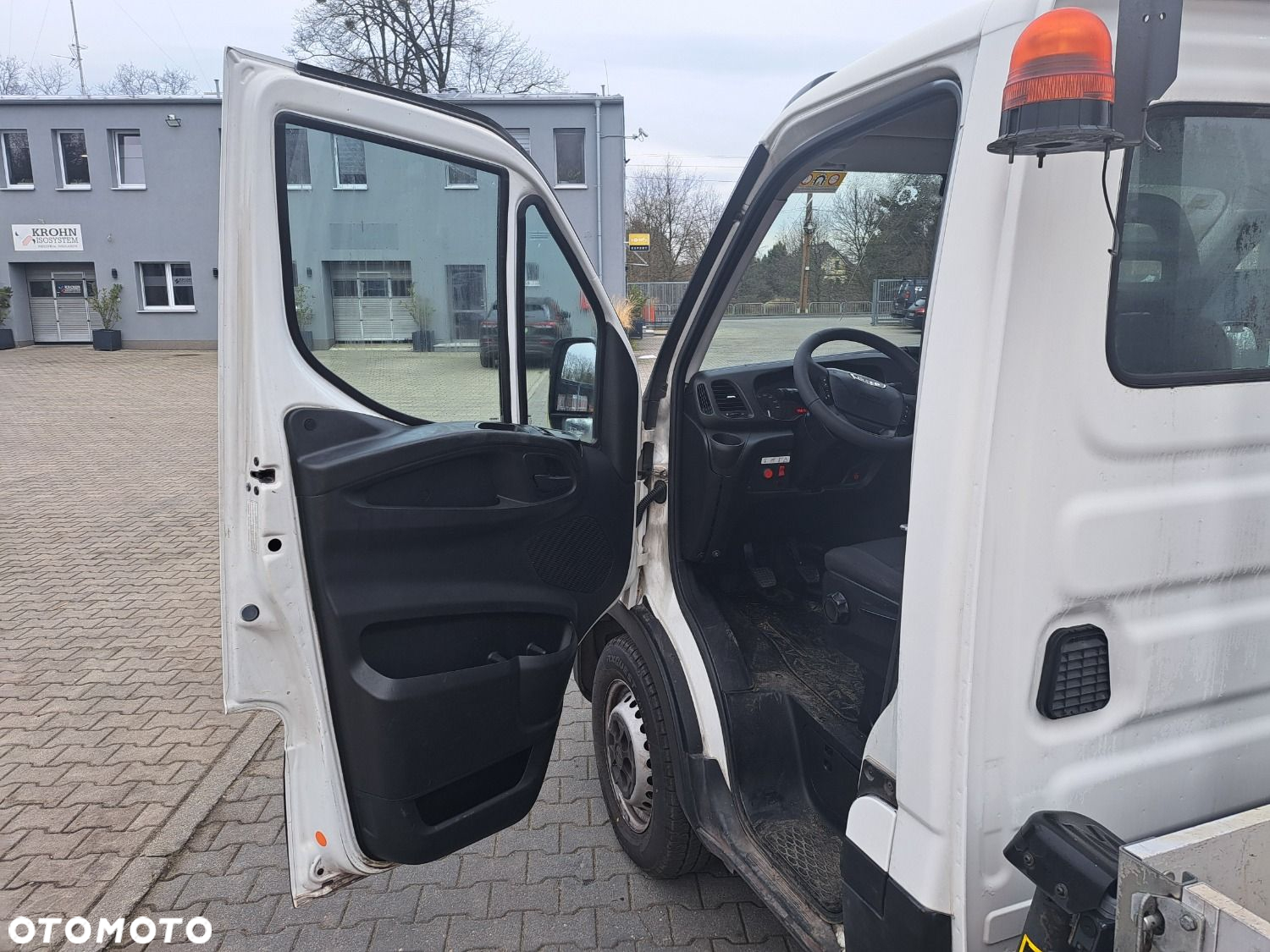 Iveco Daily 35S14N + Movex Tl 13M - 14
